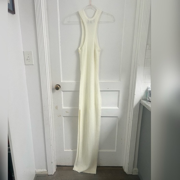 Ser.o.ya Ira Dress in White NEW w/TAG Sold out
$254 Size L - Picture 6 of 6